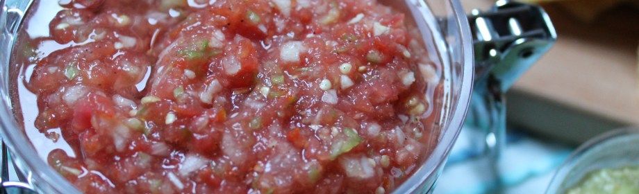 Raw English Tomatillo&nbsp;Salsa